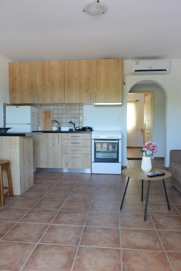 Marys House Apartment Porto Heli Ngoại thất bức ảnh
